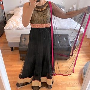 Indian Gown- Indian wedding guest attire size 6/8